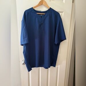 Tilley men’s large Henley neck lightweight short sleeve navy shirt